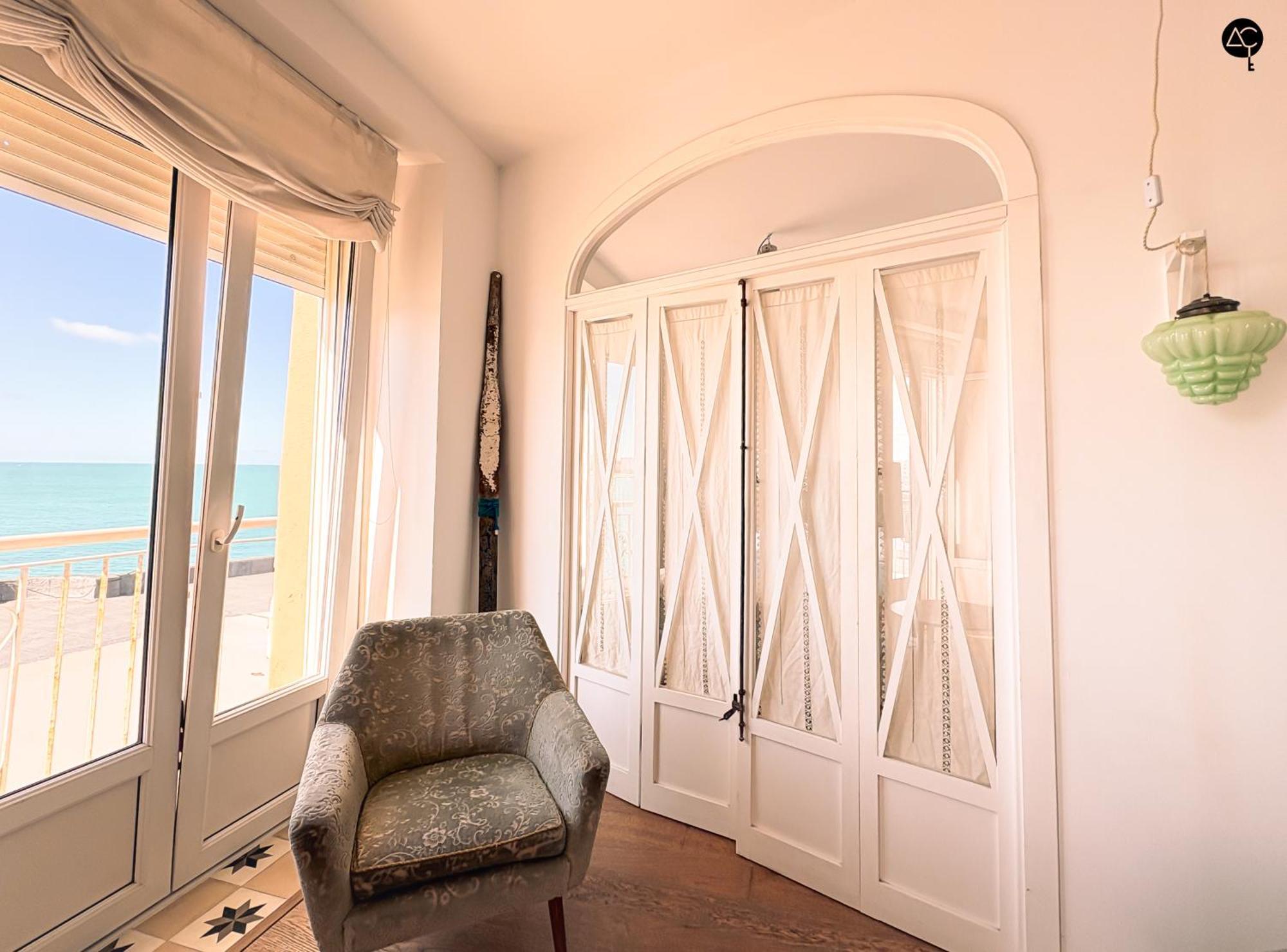 Apartamento The Traveller`s house Balcón al Mar con Ascensor Cádiz Exterior foto